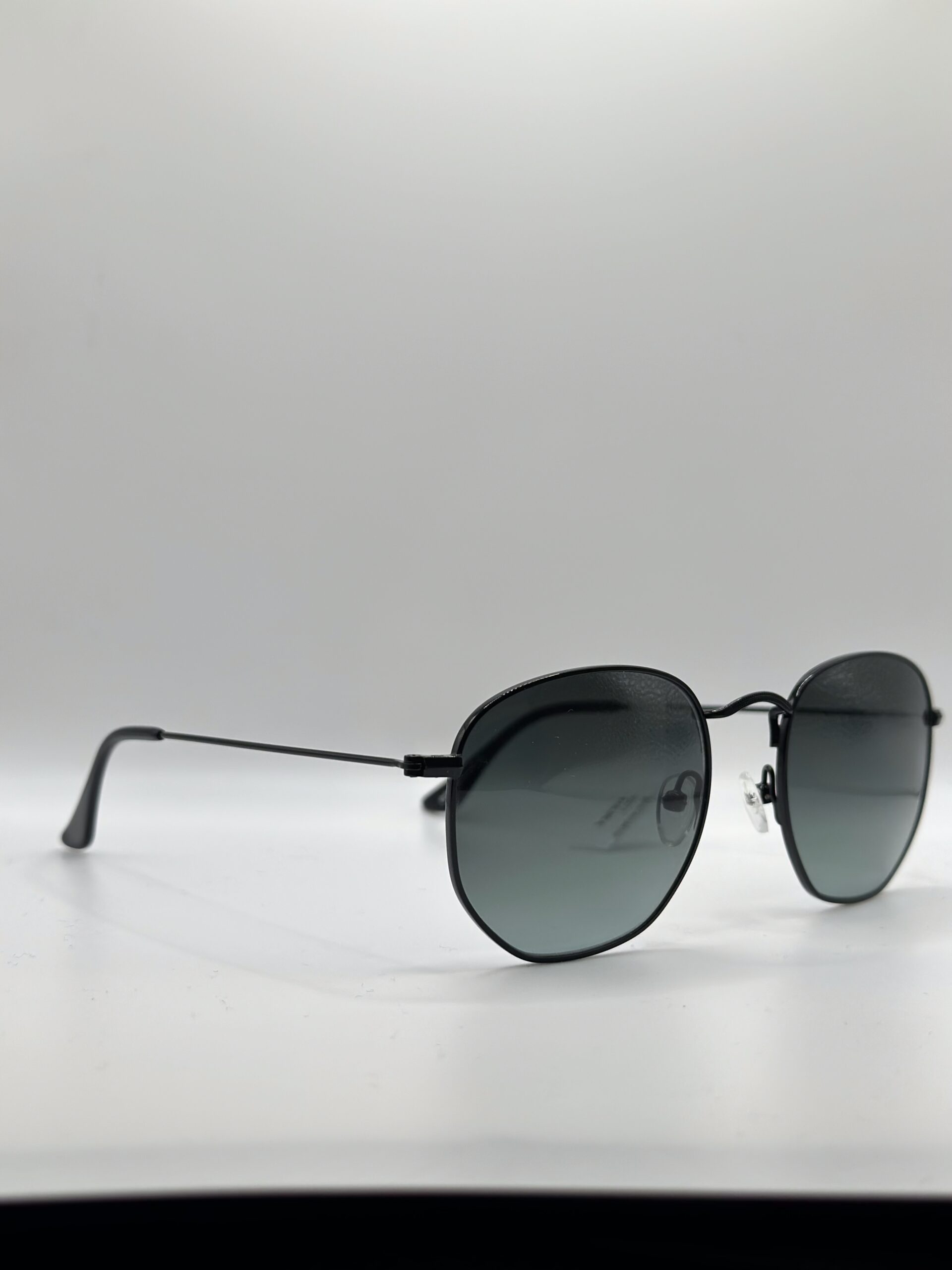 City 2527A10
