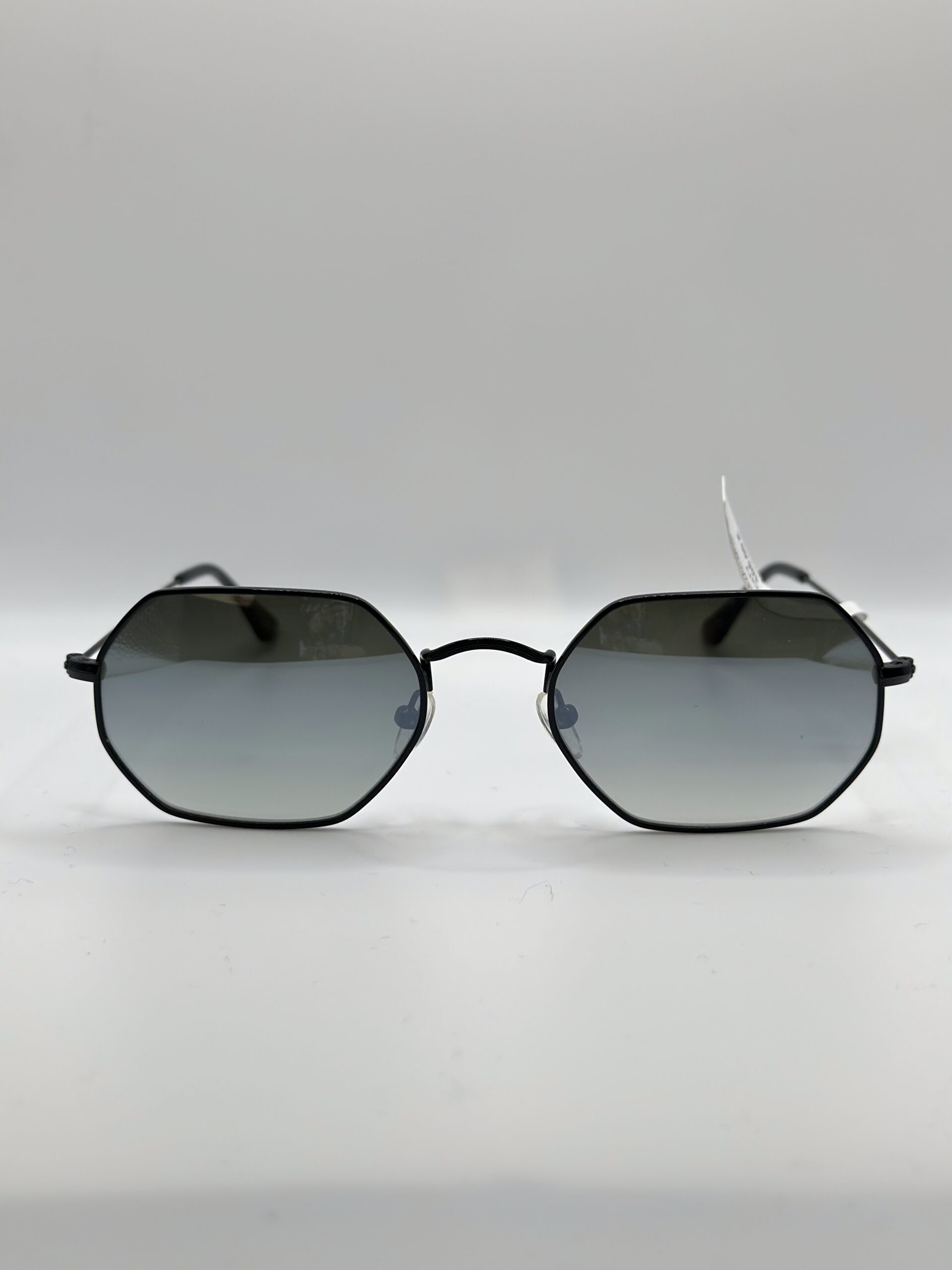 City 2542A09