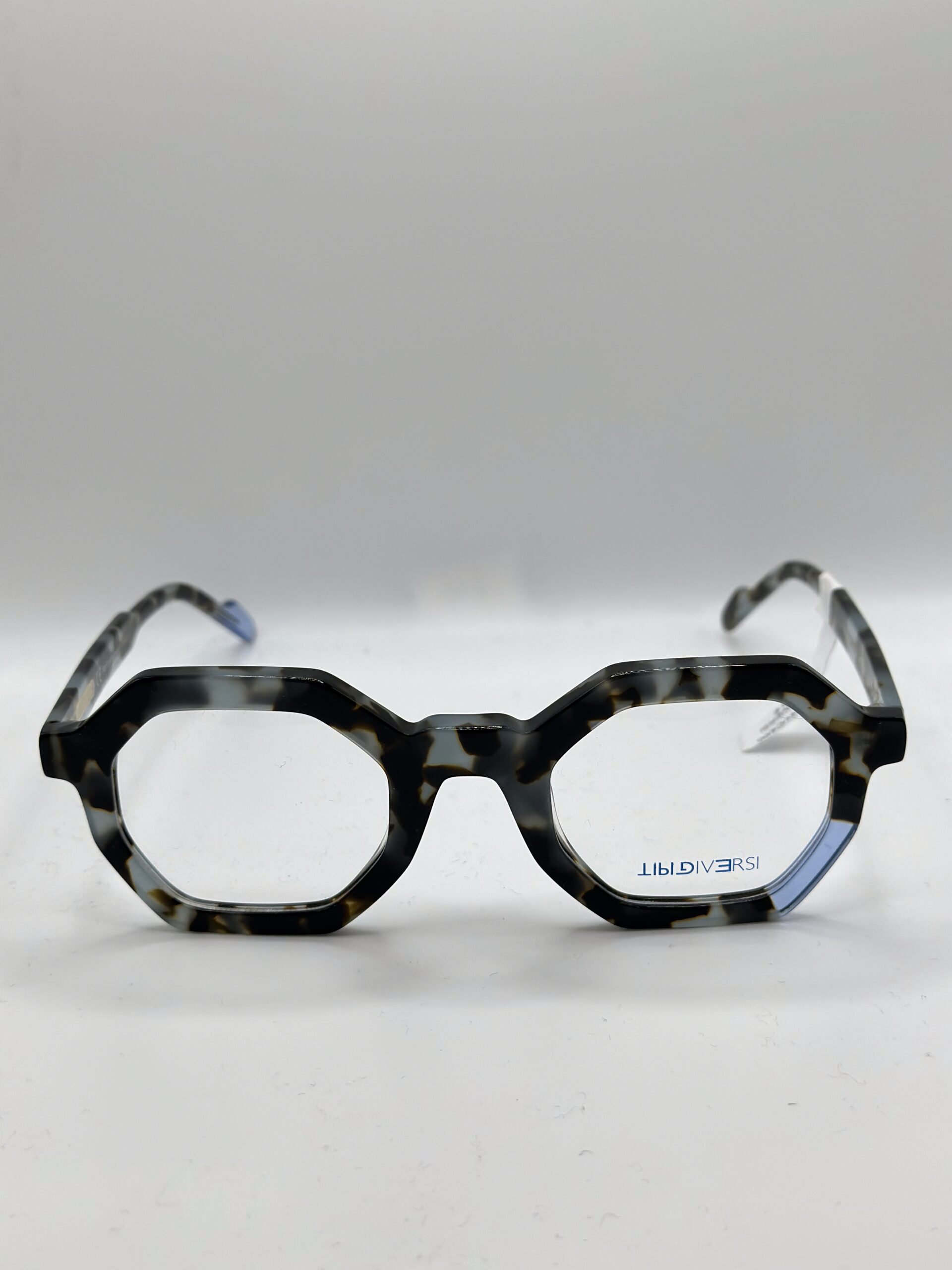 TIPI DIVERSI TD6441C4