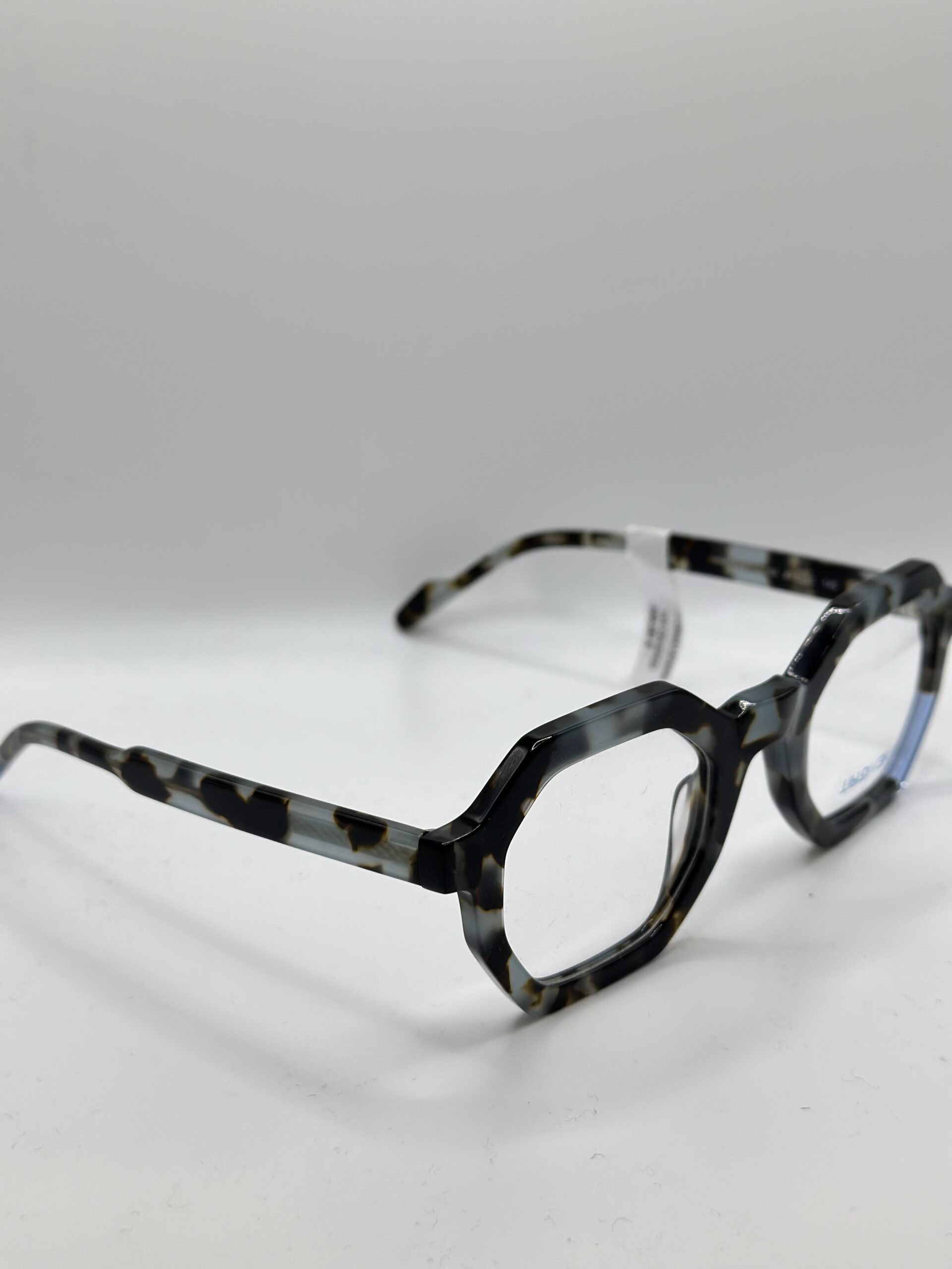 TIPI DIVERSI TD6441C4