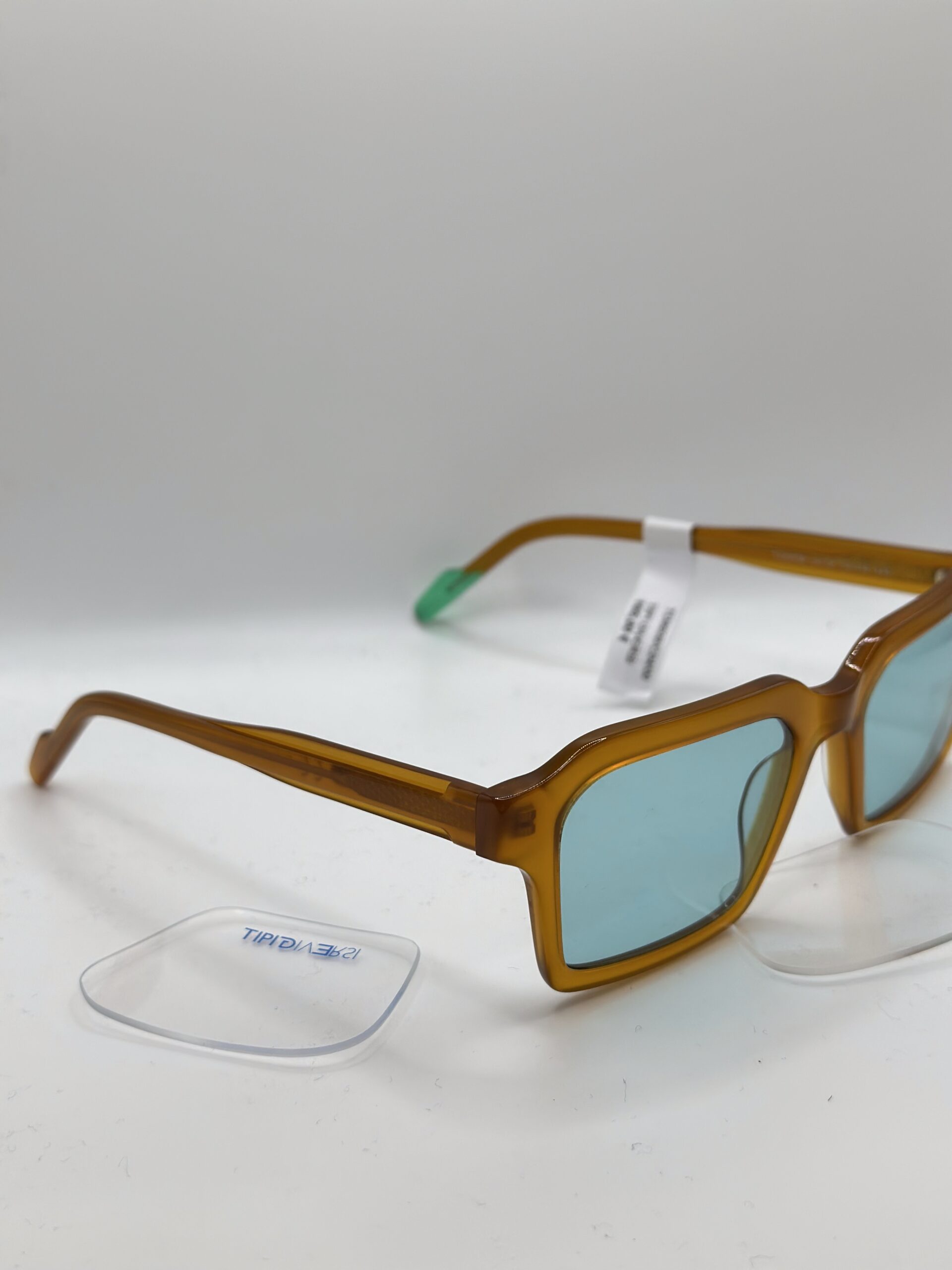 TIPI DIVERSI TD6608C04